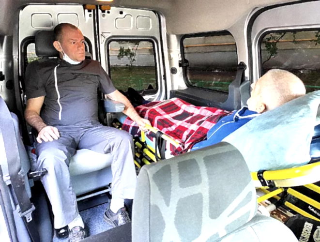 Услуги междугородней перевозки лежачих больных