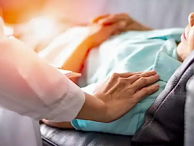 Услуги сиделки для тяжелобольного